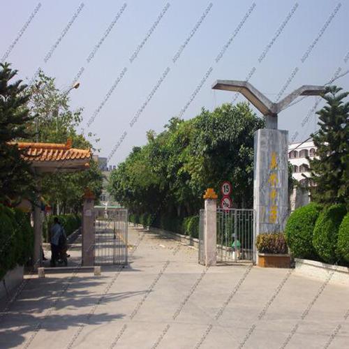 廣東南海里水學校（多功能廳嵌入式會議系統）